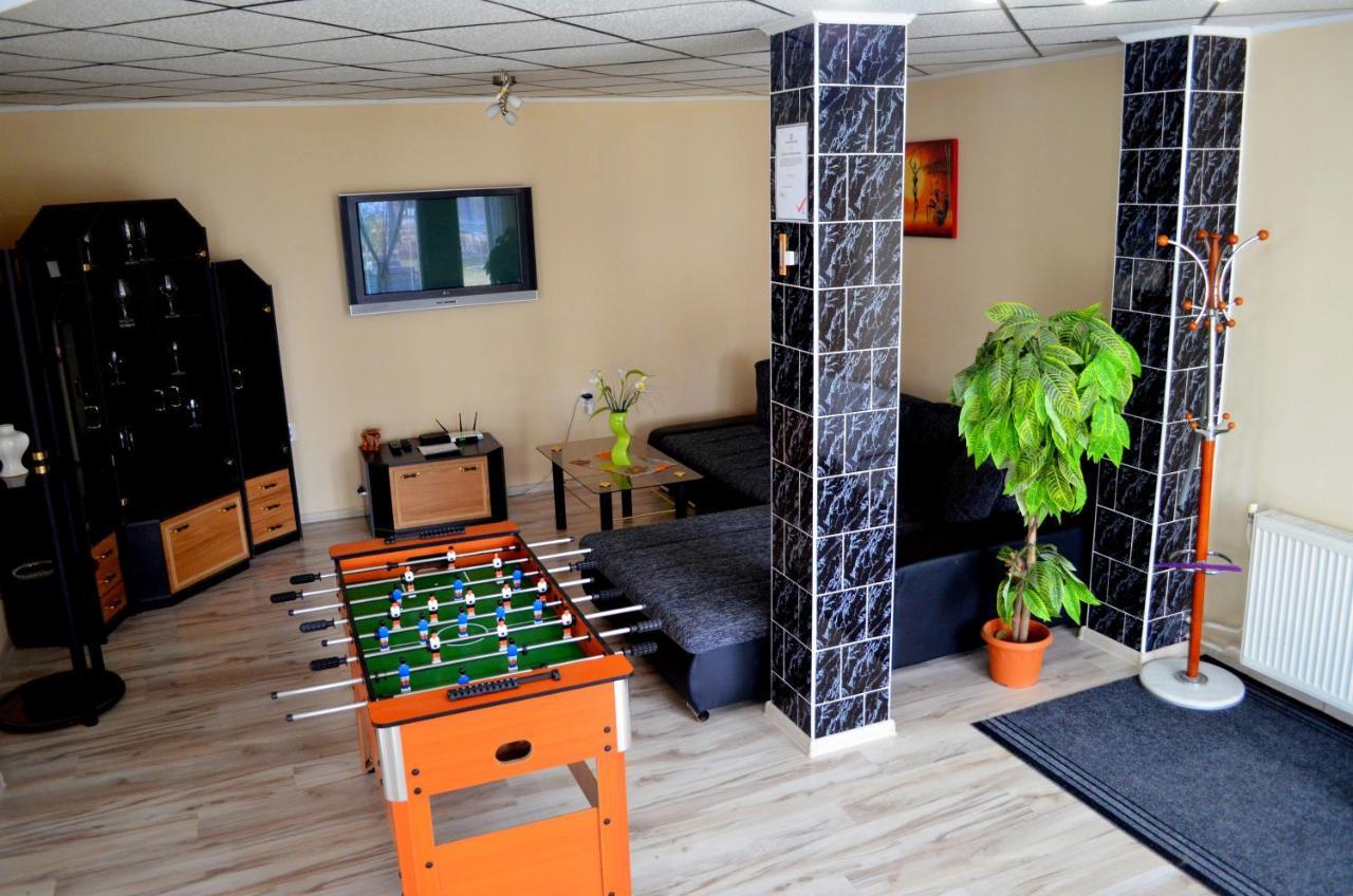 Apartmany Riviera A Chalupa Riviera Liptov, เบเชนยอวา ภายนอก รูปภาพ